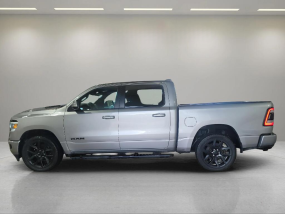 Dodge RAM 1500 V8 5.7L HEMI SPORT - 2022 - Crew Cab - CarPlay - Ecran 12" - Toit panoramique