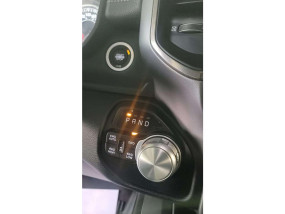 Dodge RAM 1500 V8 5.7L HEMI SPORT - 2022 - Crew Cab - CarPlay - Ecran 12" - Toit panoramique