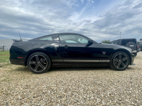 * VENDU * - Mustang GT V8 5.0L - Caméra de recul - Shaker - Boite manuelle - 2012 - Brembo