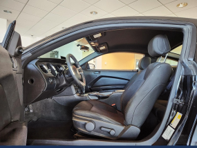 Ford Mustang V6 3.7L - 2014 - Faible kilométrage