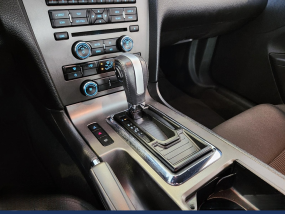 Ford Mustang V6 3.7L - 2014 - Faible kilométrage