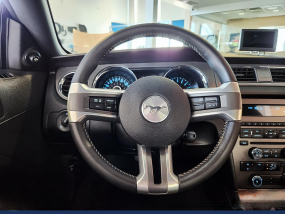 Ford Mustang V6 3.7L - 2014 - Faible kilométrage