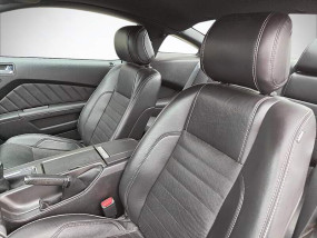 Ford Mustang V6 3.7L - 2013 - Pony Package - Boite manuelle - En arrivage