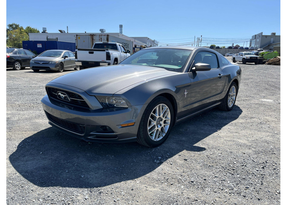 Ford Mustang V6 3.7L - 2013 - Pony Package - Boite auto - EN ARRIVAGE