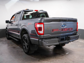 Ford F150 Lariat Sport V8 5.0L SuperCrew - 2021 - Toit pano - Caméra de recul - Flexfuel