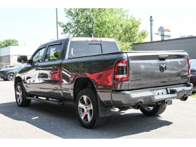 Dodge RAM 1500 V8 5.7L HEMI SPORT - 2020 - Crew Cab - CarPlay - Ecran 12" - Toit panoramique - Benne de 6,4FT