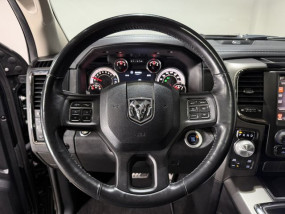 Dodge RAM 1500 V8 5.7L HEMI SPORT 2014 - Crew Cab - Toit ouvrant - 5 places