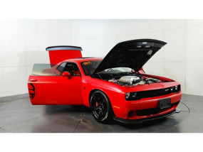 Dodge Challenger SRT HELLCAT V8 HEMI 6.2L - 2017 - Automatique - Toit ouvrant - MALUS INCLUS