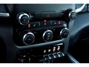 Dodge RAM 1500 V8 5.7L HEMI BIG HORN SPORT - 2019 - Crew Cab - CarPlay - Caméra de recul - EN ARRIVAGE