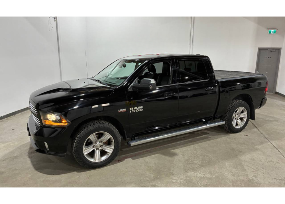 Dodge RAM 1500 V8 5.7L HEMI SPORT 2014 - Crew Cab - EN ARRIVAGE