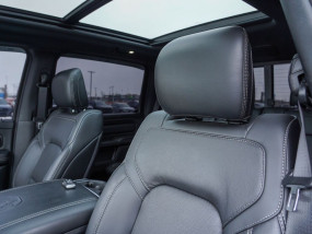 Dodge RAM 1500 V8 5.7L HEMI Sport Black Edition - 2024 - CrewCab - Toit pano - Caméra 360