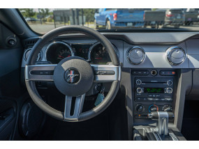 Mustang GT V8 4.6L 2008 - Auto - Seulement 37 000 kms - EN STOCK