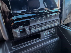 Dodge RAM 1500 TRX 2024 - V8 6.2L SUPERCHARGED - Crew Cab - LEVEL 2 - Toit panoramique