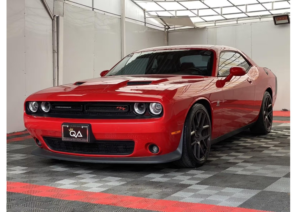 Dodge Challenger R/T Scat Pack V8 6.4L 392 HEMI 2018 - Automatique - CarPlay