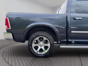 Dodge RAM 1500 V8 5.7L Hemi LARAMIE - 2016 CREW CAB - Toit ouvrant