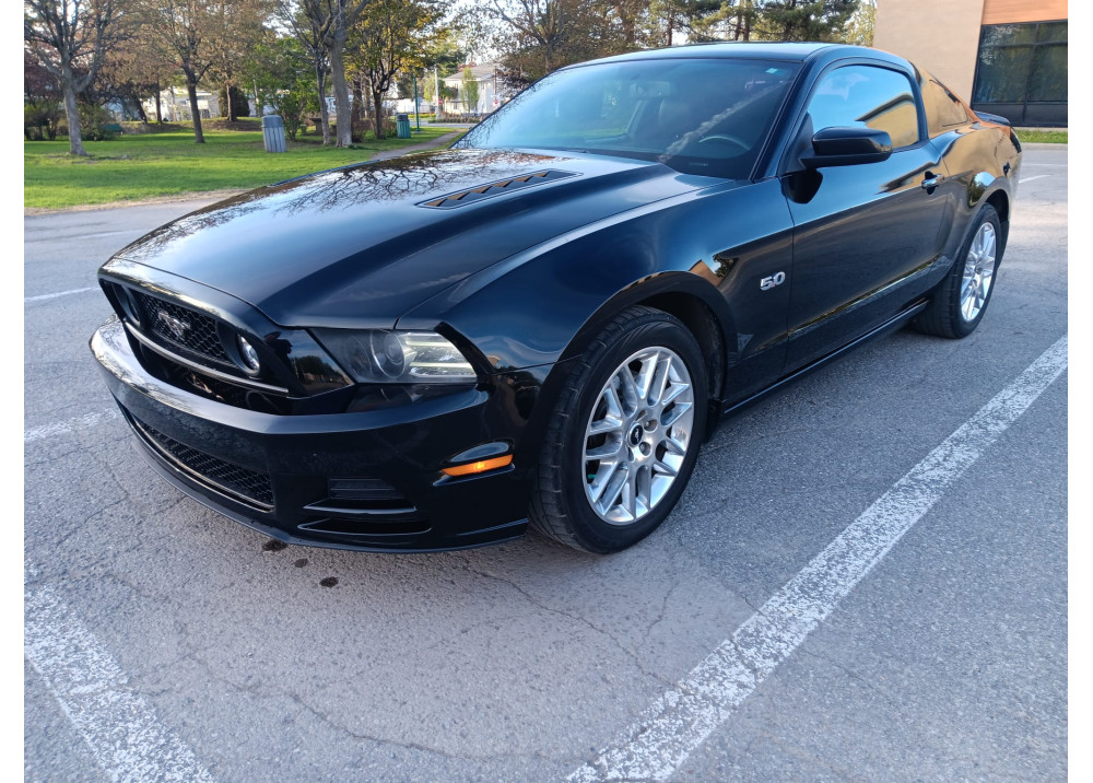 Ford Mustang GT V8 5.0L 2014 - Premium - Manuelle - EN ARRIVAGE