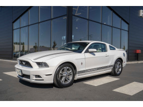 * VENDU * - Ford Mustang V6 3.7L Premium - 2013 - Boite automatique