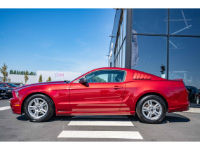 Ford Mustang V6 3.7L - 2014 - Boite automatique - EN STOCK