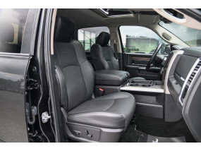 Dodge RAM 1500 V8 5.7L Hemi LARAMIE 2016 CREW CAB - Toit ouvrant - Suspensions