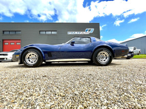 * VENDU * - Chevrolet Corvette C3 V8 351ci de 1980 - Carburateur Holley - TTOP en verre - EN FRANCE