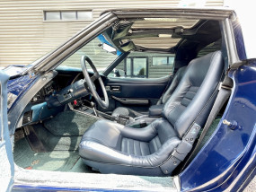 * VENDU * - Chevrolet Corvette C3 V8 351ci de 1980 - Carburateur Holley - TTOP en verre - EN FRANCE