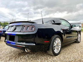 * VENDU * - Ford Mustang GT V8 5.0L 2014  - MAGNAFLOW