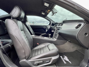 * VENDU * - Ford Mustang GT V8 5.0L 2014  - MAGNAFLOW