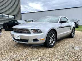 *VENDU* Ford Mustang V6 3.7L Club of America 2012 -...