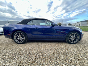 * VENDU* Ford Mustang V8 5.0L - Automatique - Cabriolet - 2014