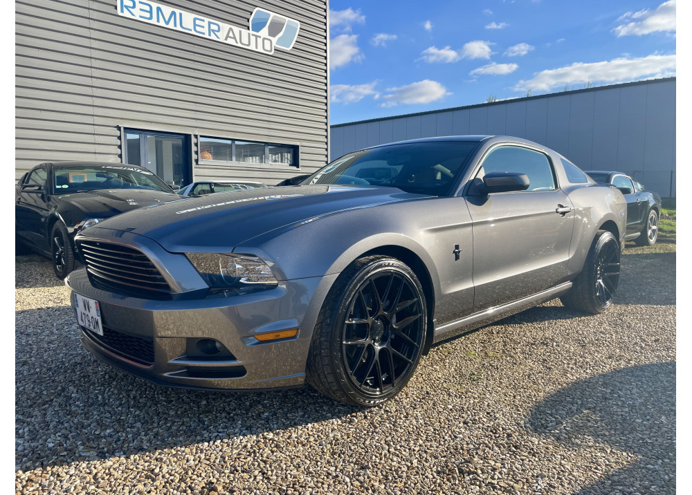 *VENDU* - Ford Mustang V6 3.7L - BORLA - 2014 - Faible kilométrage