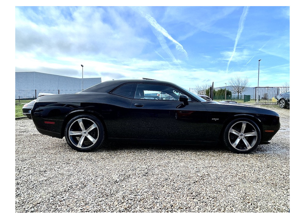 *VENDU* - Dodge Challenger R/T Plus V8 5.7L - Super Track Pack - SHAKER ...