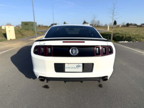 * VENDU * - Ford Mustang BOSS 302 - RECARO - Clé rouge - 2013 - EN STOCK