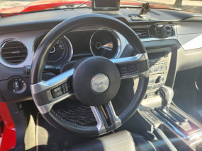 Ford Mustang V6 3.7L - 2013 - 1ère main - Pony Package