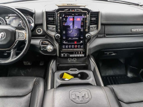 Dodge RAM 1500 V8 5.7L HEMI SPORT Night Edition - 2021 - Crew Cab - CarPlay - Ecran 12" - Toit panoramique