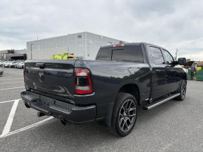 Dodge RAM 1500 V8 5.7L HEMI SPORT Night Edition - 2020 - Crew Cab - CarPlay - Ecran 12" - Toit panoramique