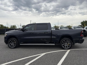 Dodge RAM 1500 V8 5.7L HEMI SPORT Night Edition - 2020 - Crew Cab - CarPlay - Ecran 12" - Toit panoramique