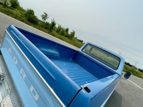 * VENDU * - Ford F250 V8 360 CI de 1973 avec seulement 73 700 Miles d'origine