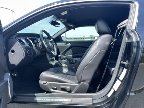 * VENDUE * - Mustang GT V8 5.0L - Boite mécanique - 2011 - Seulement 41 200 KMS