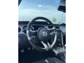 * VENDUE * - Mustang GT V8 5.0L - Boite mécanique - 2011 - Seulement 41 200 KMS