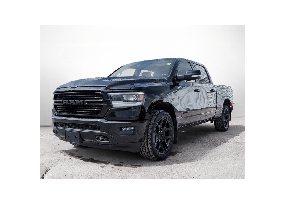 Dodge RAM 1500 V8 5.7L HEMI SPORT Night Edition - 2021 - Crew Cab - CarPlay - Ecran 12" - Toit panoramique