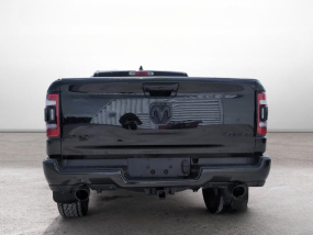 Dodge RAM 1500 V8 5.7L HEMI SPORT Night Edition - 2021 - Crew Cab - CarPlay - Ecran 12" - Toit panoramique