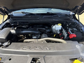 Dodge RAM 1500 V8 5.7L HEMI SPORT - 2022 - Crew Cab - CarPlay - Ecran 12" - Toit panoramique