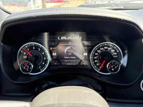 Dodge RAM 1500 V8 5.7L HEMI SPORT - 2022 - Crew Cab - CarPlay - Ecran 12" - Toit panoramique