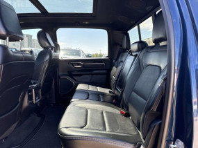 Dodge RAM 1500 V8 5.7L HEMI SPORT - 2022 - Crew Cab - CarPlay - Ecran 12" - Toit panoramique