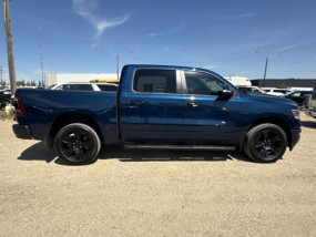 Dodge RAM 1500 V8 5.7L HEMI SPORT - 2022 - Crew Cab - CarPlay - Ecran 12" - Toit panoramique