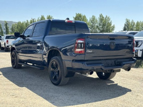 Dodge RAM 1500 V8 5.7L HEMI SPORT - 2022 - Crew Cab - CarPlay - Ecran 12" - Toit panoramique